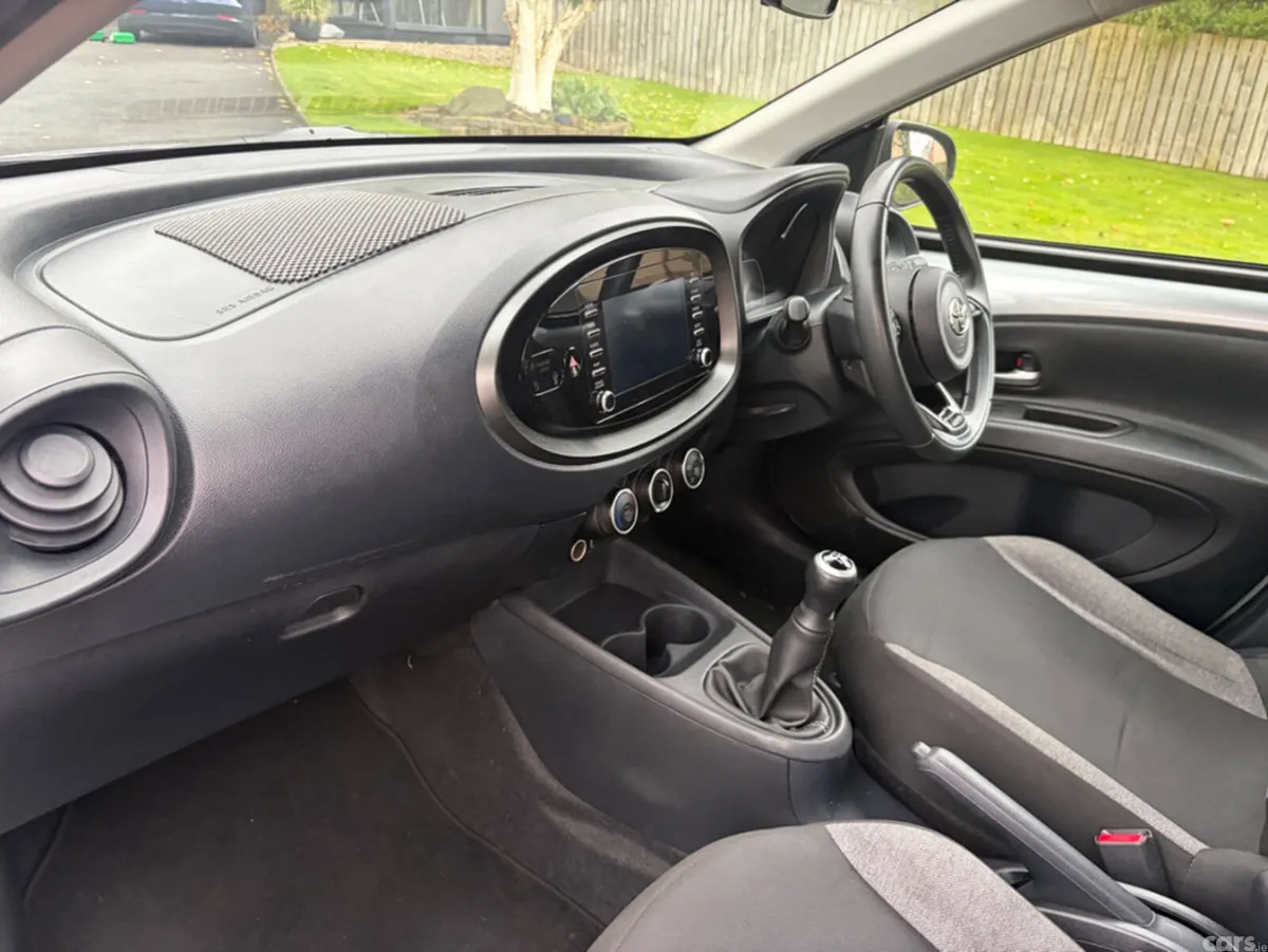 Toyota Aygo X Hatchback, Petrol, 2022, Silver