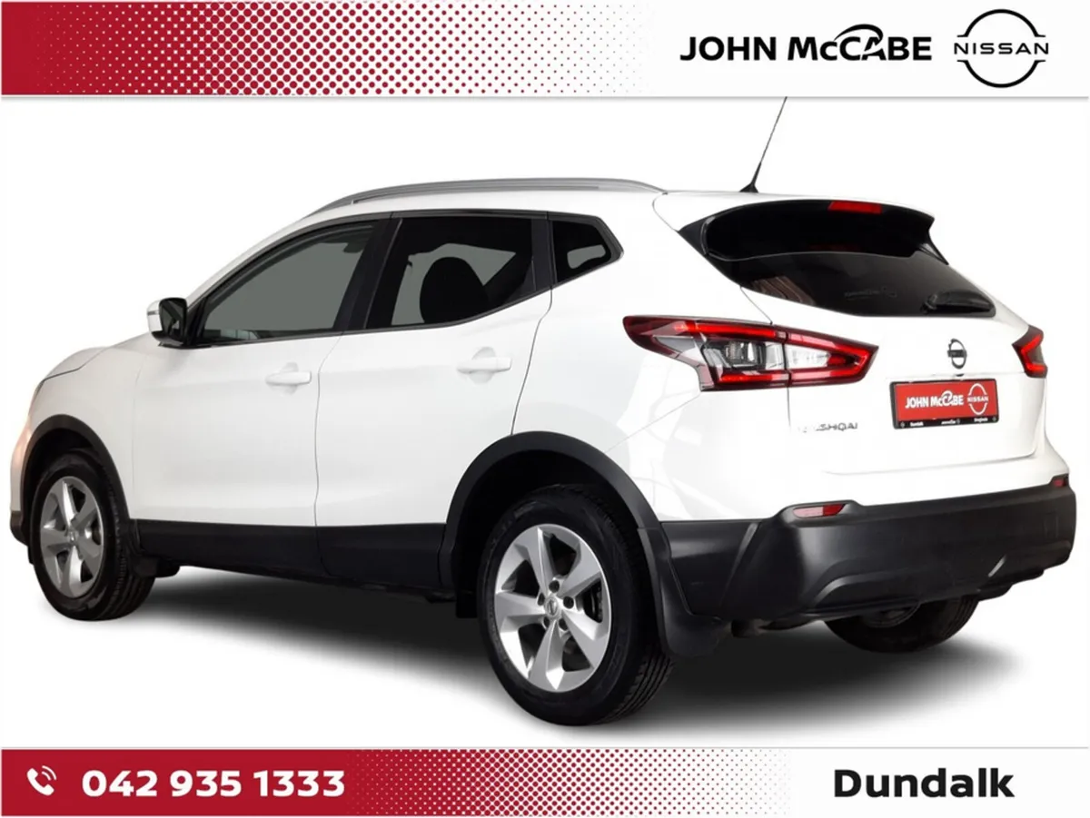 Nissan Qashqai MPV, Petrol, 2020, White