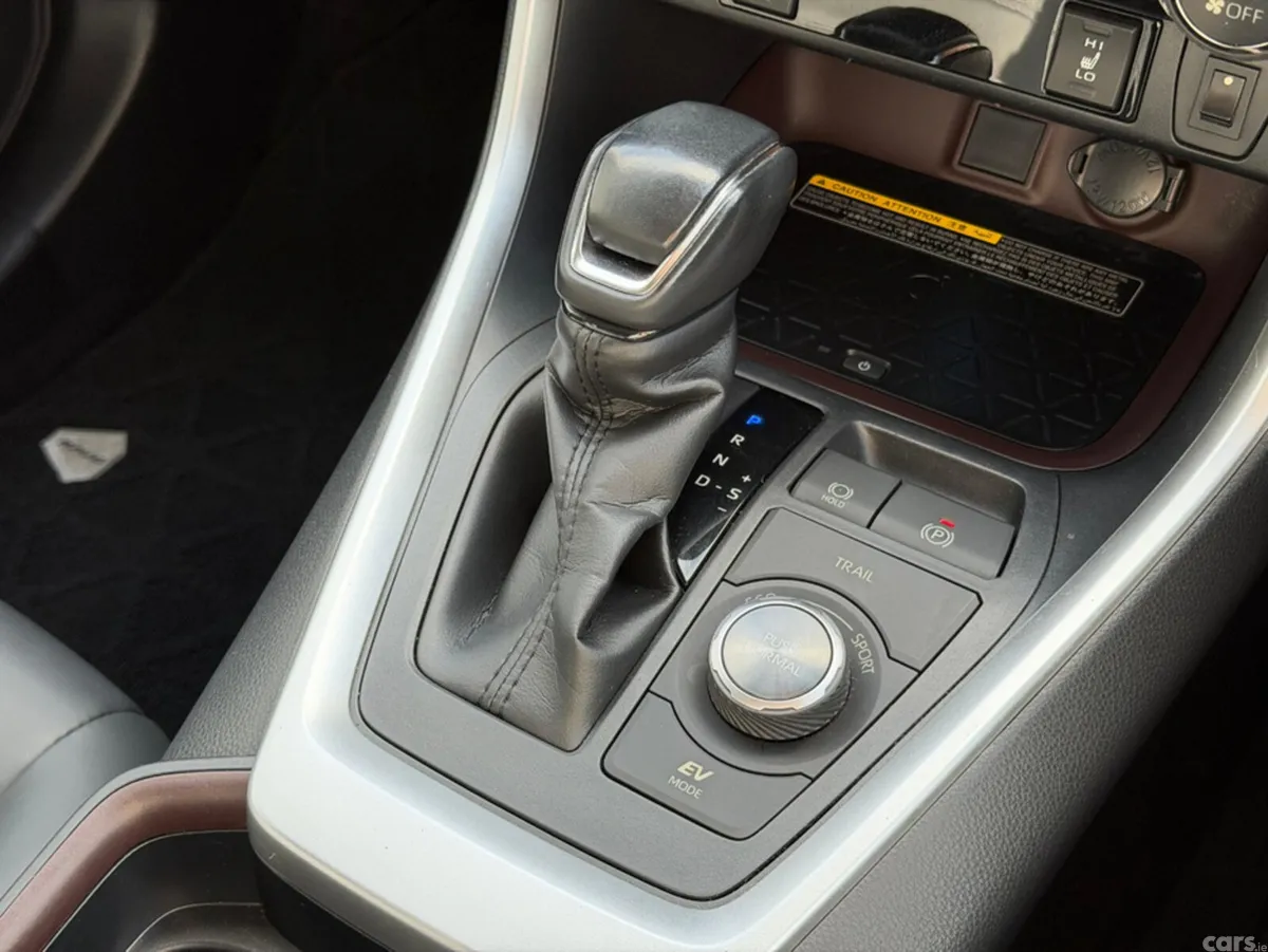Toyota RAV4 MPV, Petrol Hybrid, 2020, White