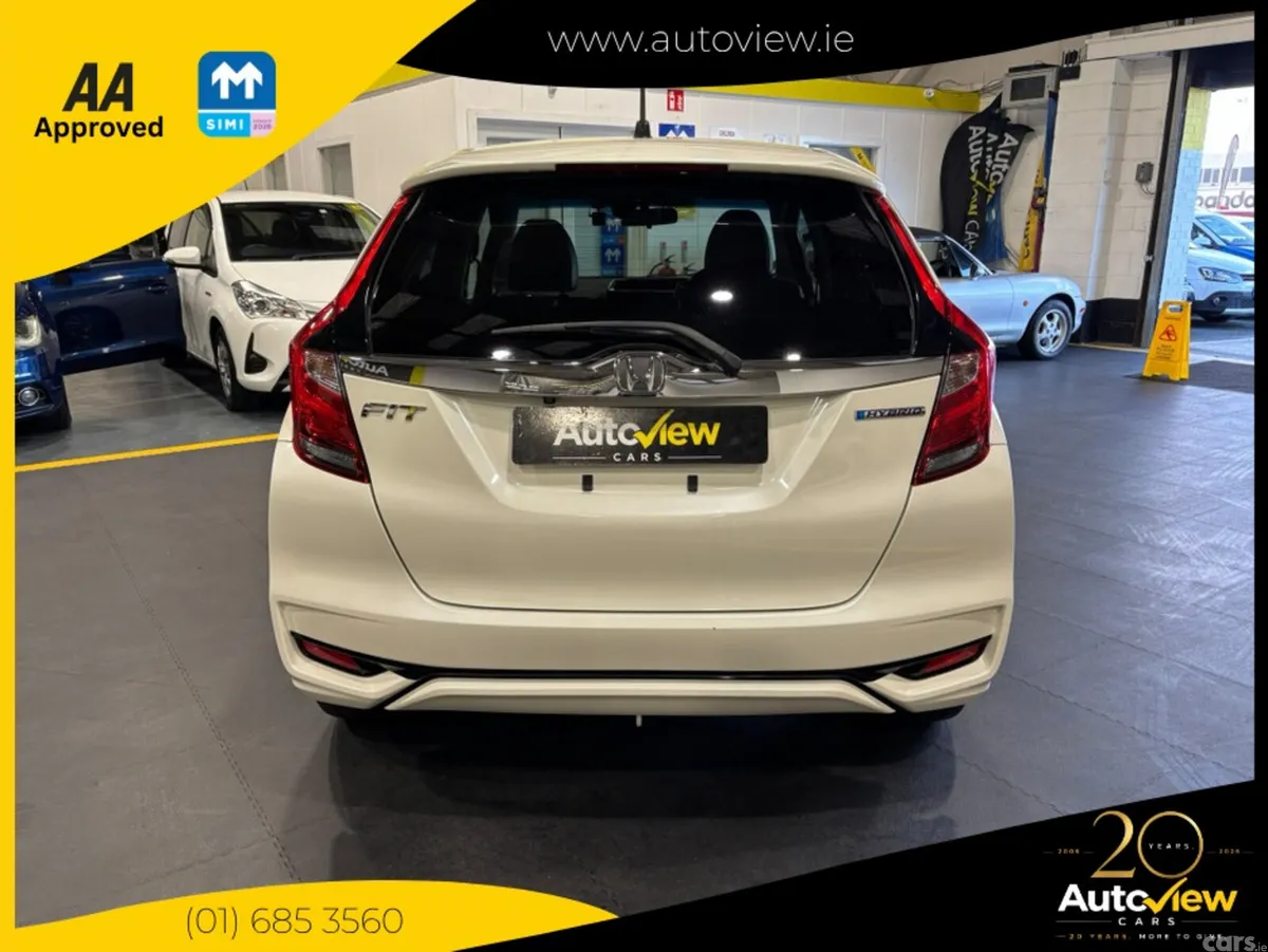 Honda Fit Hatchback, Petrol Hybrid, 2017, White