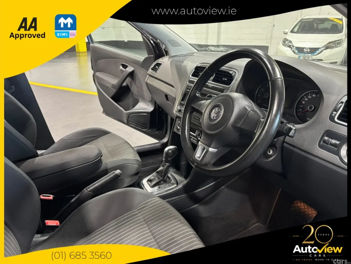 Volkswagen Polo Hatchback, Petrol, 2012, Black