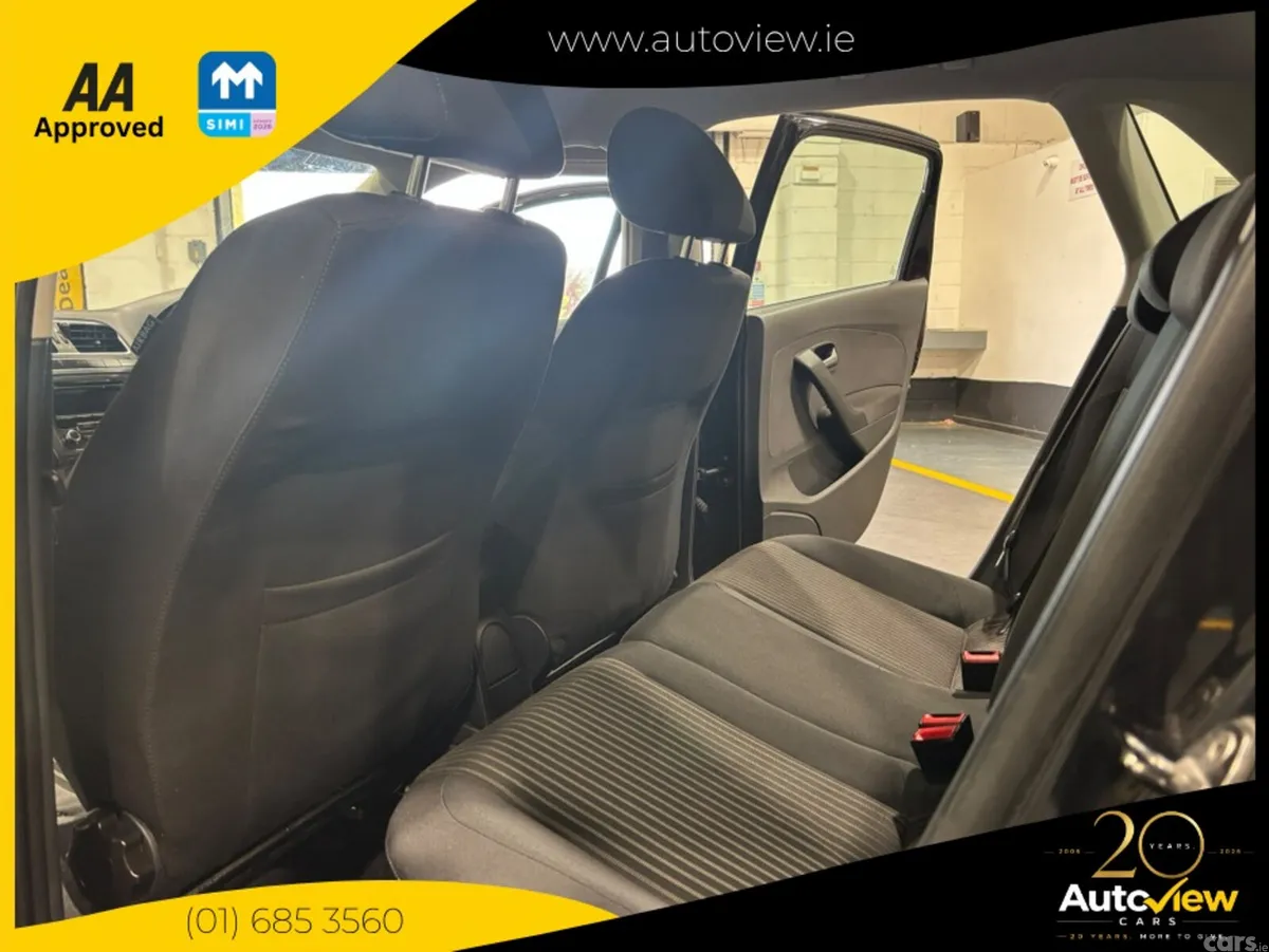 Volkswagen Polo Hatchback, Petrol, 2012, Black