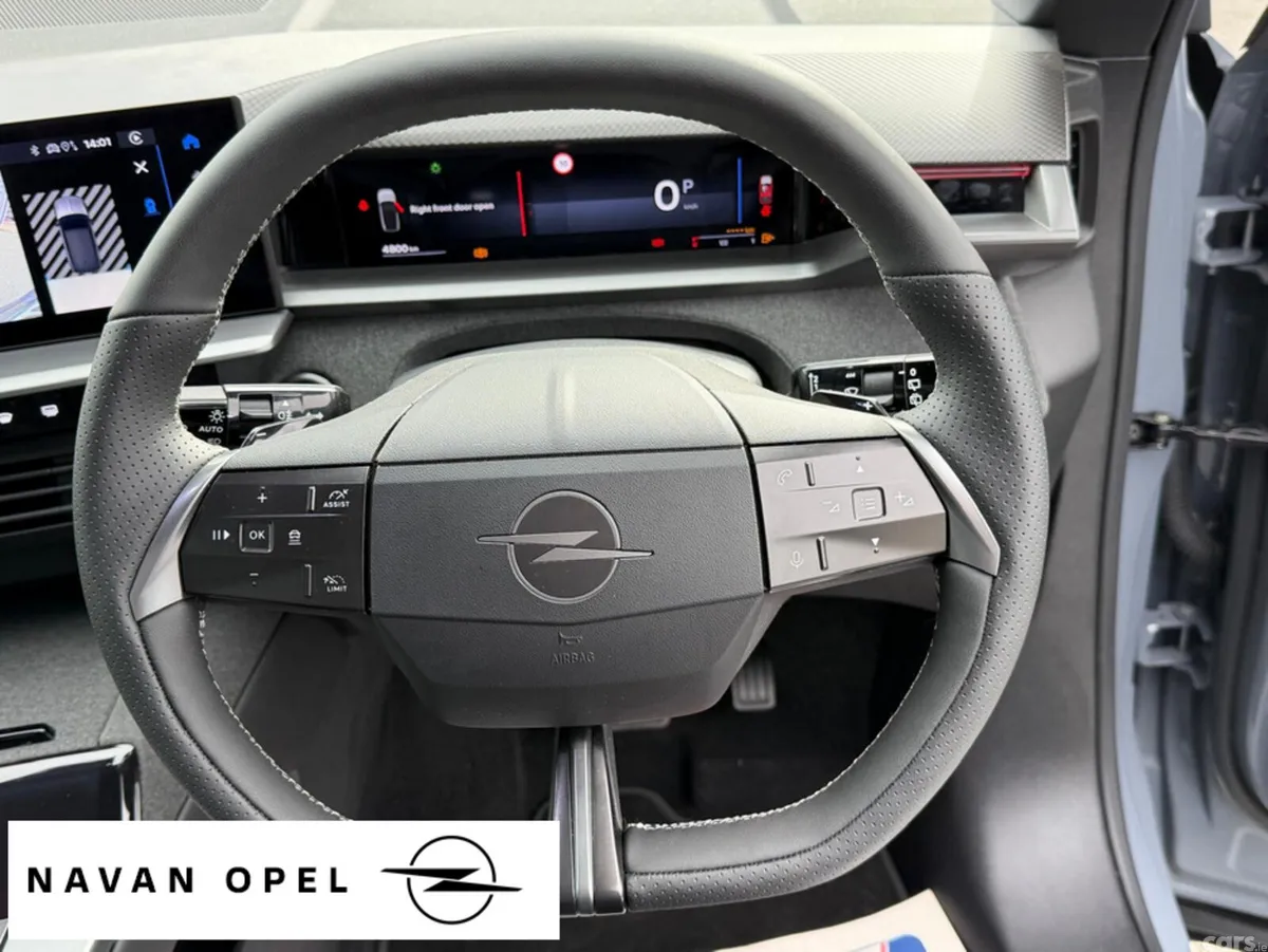 Opel Grandland SUV, Petrol Hybrid, 2026, Grey