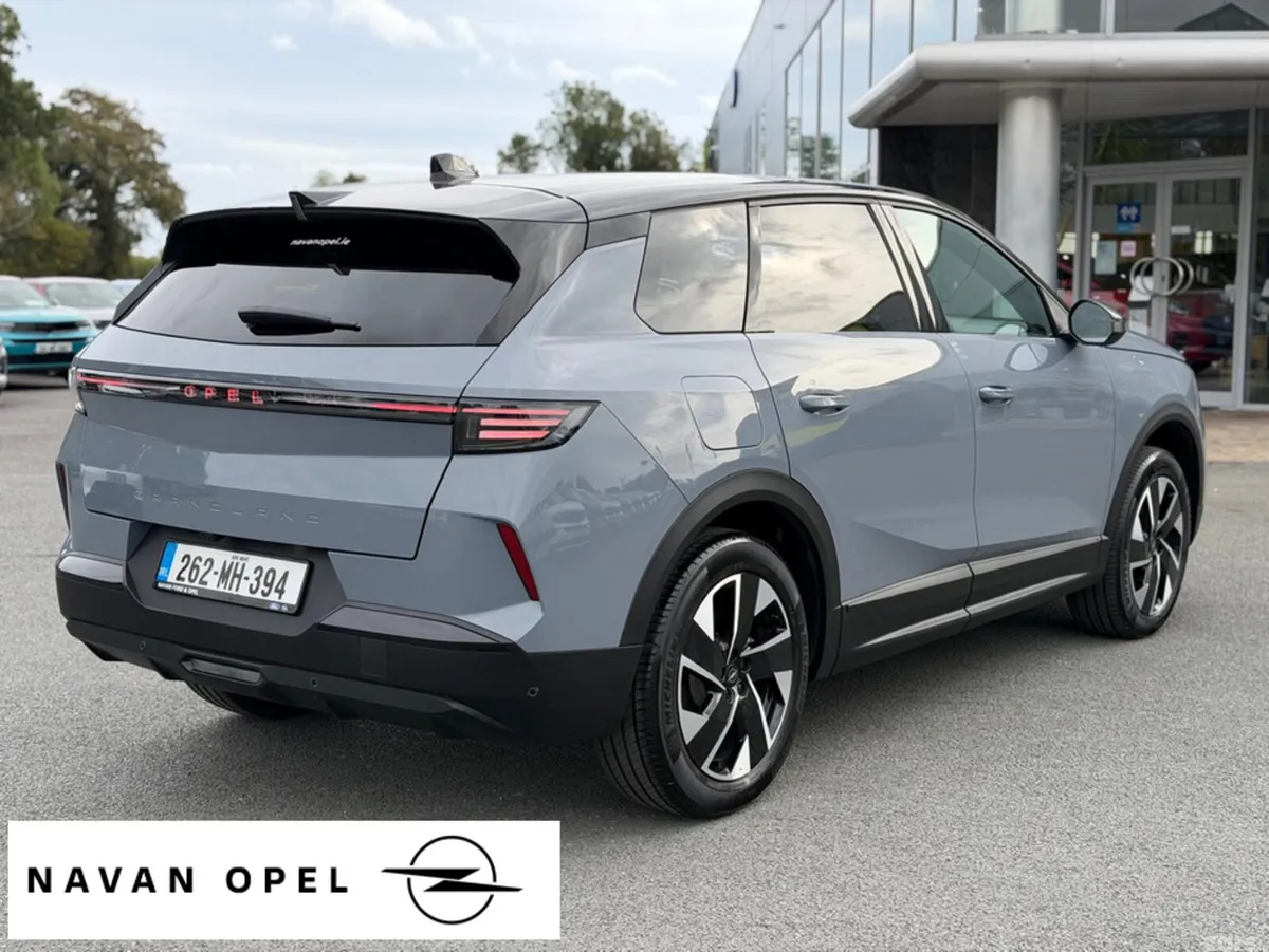 Opel Grandland SUV, Petrol Hybrid, 2026, Grey