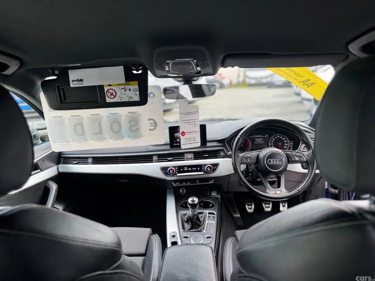 Audi A4 Saloon, Diesel, 2017, Blue