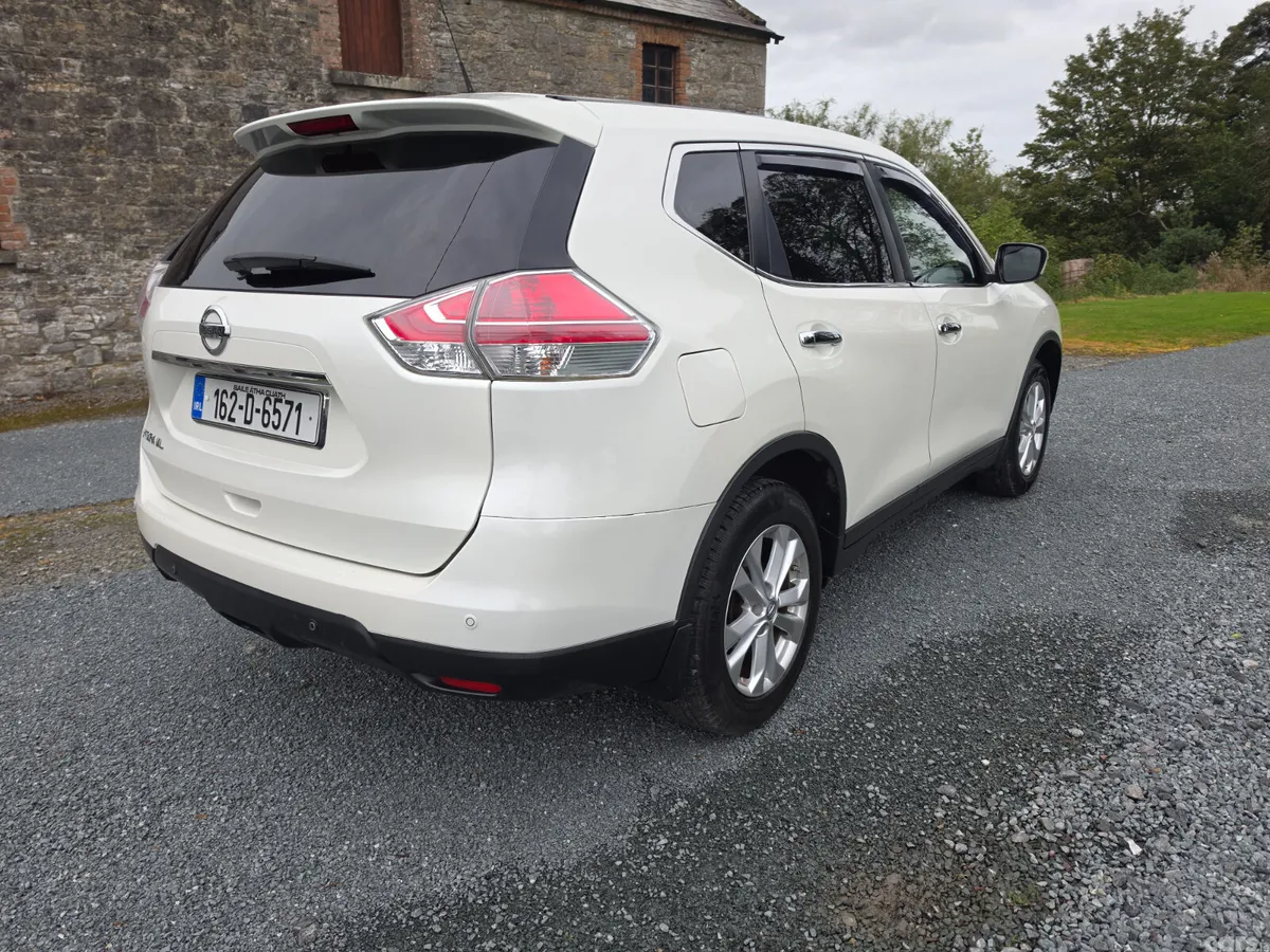 Nissan X-Trail SUV, Diesel, 2016, White