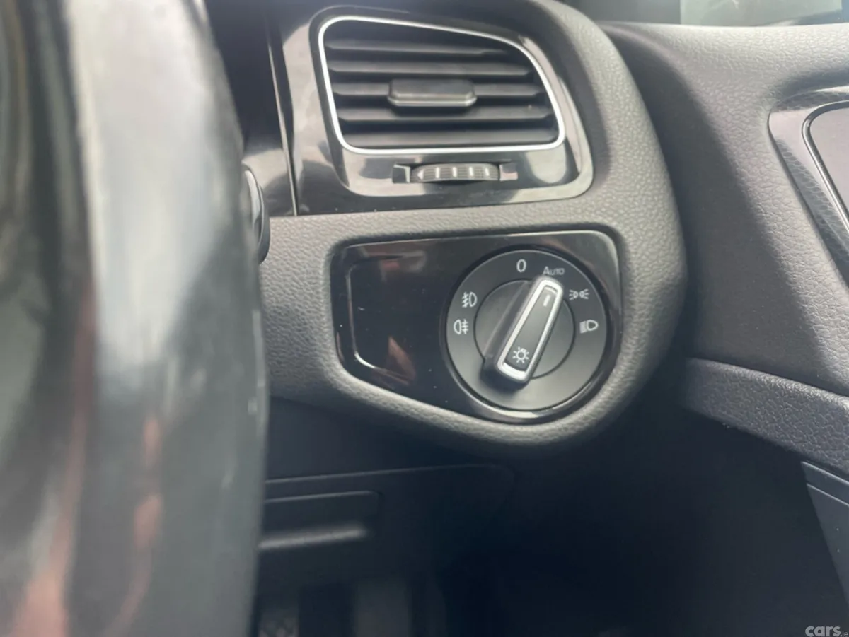 Volkswagen Golf Hatchback, Petrol, 2014, Silver