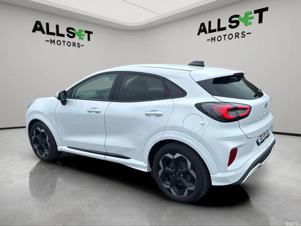 Ford Puma MPV, Electric, 2025, White