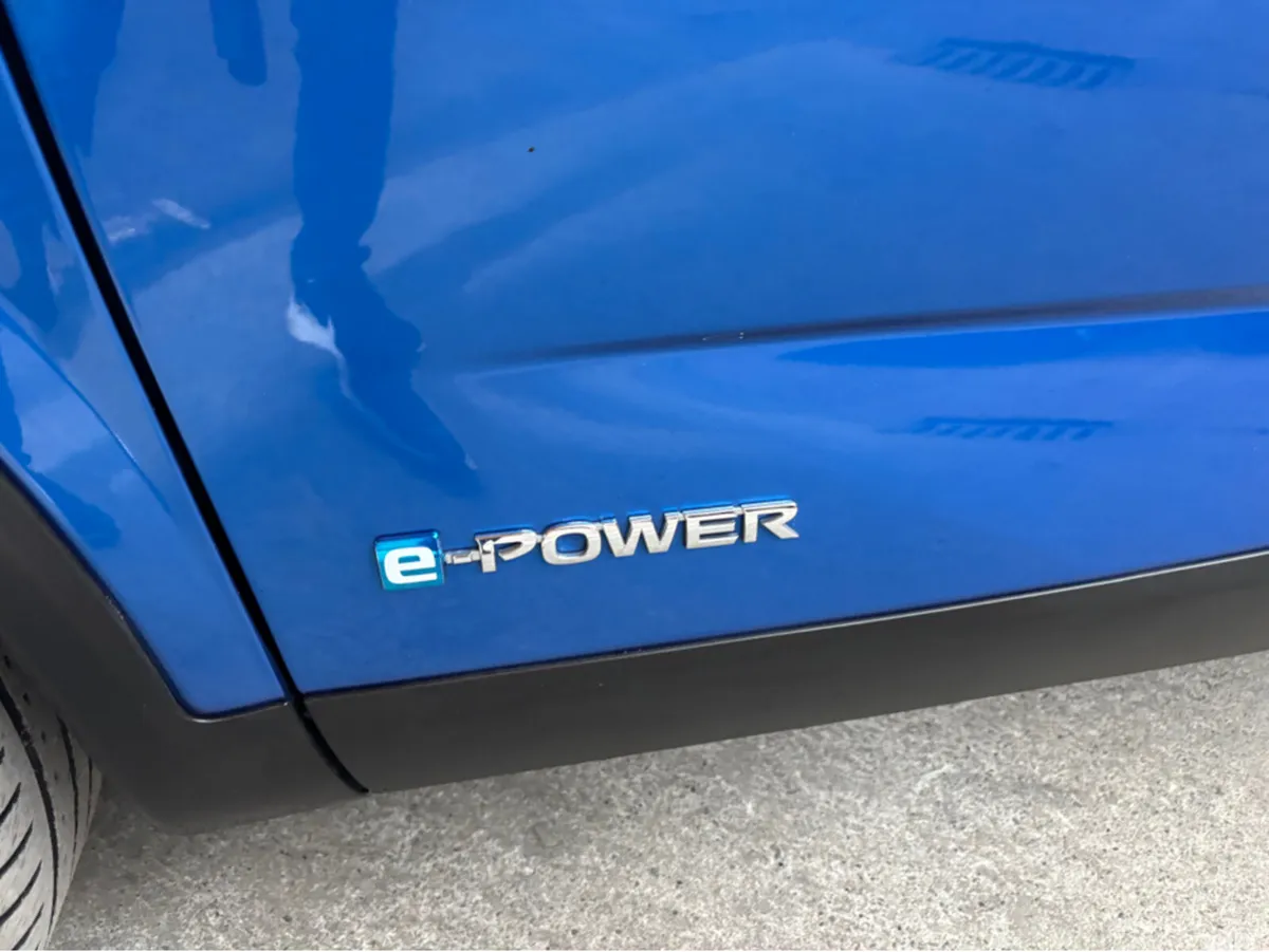 Nissan Qashqai MPV, Petrol, 2023, Blue
