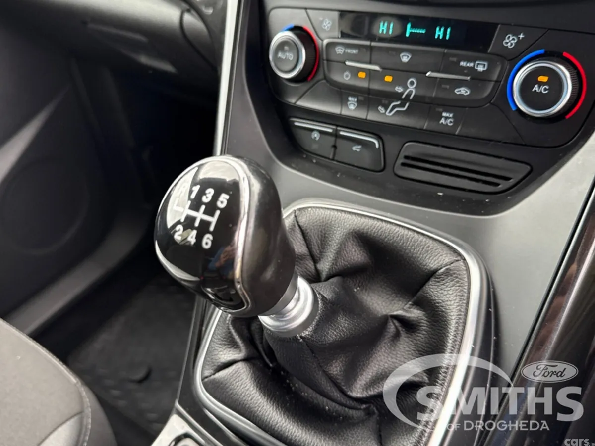 Ford Kuga MPV, Diesel, 2019, White