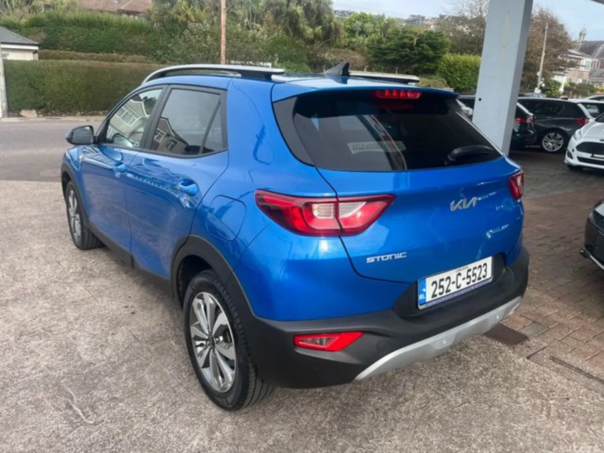 Kia Stonic Hatchback, Petrol, 2025, Blue