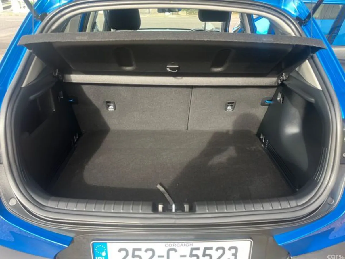 Kia Stonic Hatchback, Petrol, 2025, Blue