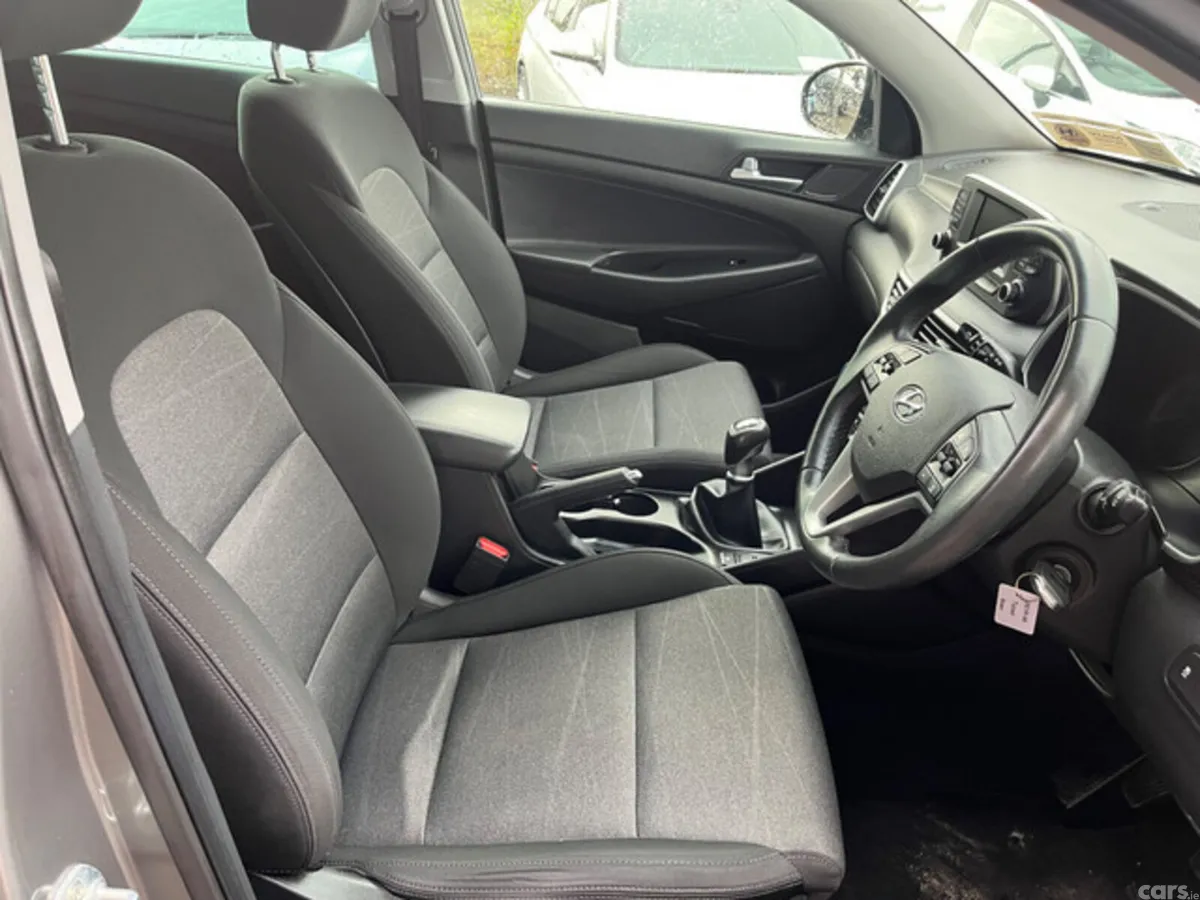 Hyundai Tucson MPV, Diesel, 2020, Grey