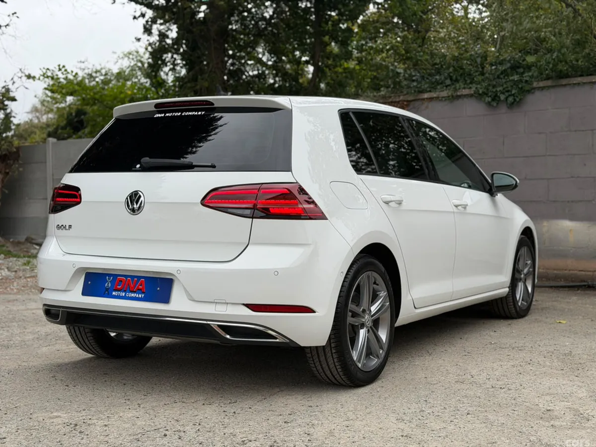 Volkswagen Golf Hatchback, Petrol, 2020, White