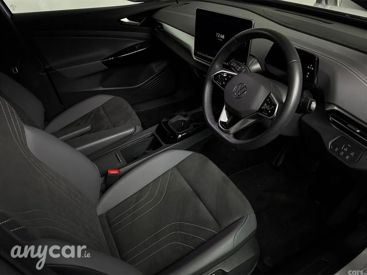 Volkswagen ID.4 Estate, Electric, 2026, White