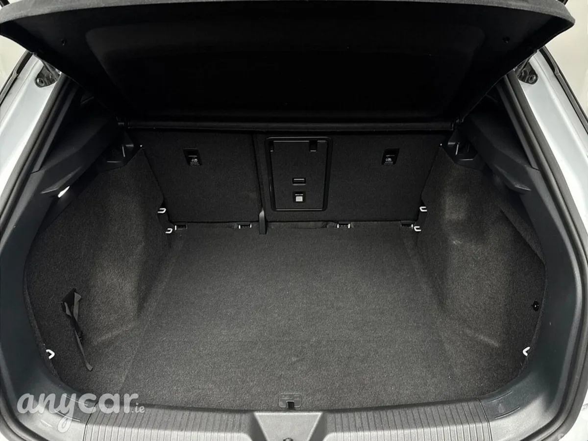Volkswagen ID.4 Estate, Electric, 2026, White
