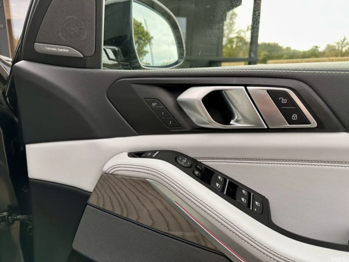 BMW X5 Estate, Petrol Plug-in Hybrid, 2023, Black