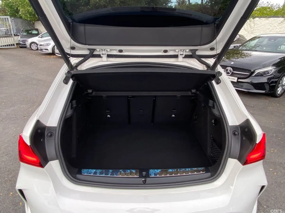 BMW 1-Series Hatchback, Petrol, 2021, White
