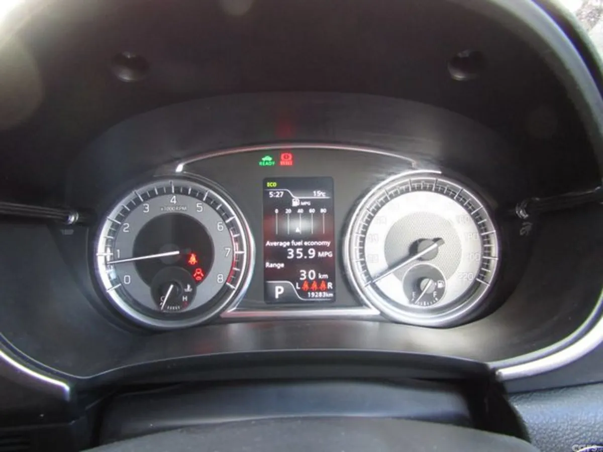 Suzuki Vitara Hatchback, Petrol Hybrid, 2023, Grey