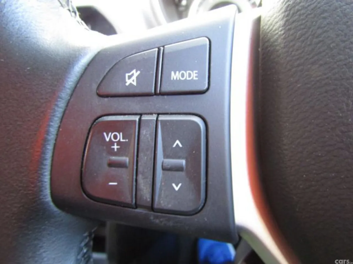 Suzuki Vitara Hatchback, Petrol Hybrid, 2023, Grey