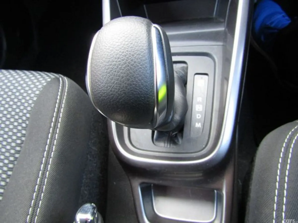 Suzuki Vitara Hatchback, Petrol Hybrid, 2023, Grey