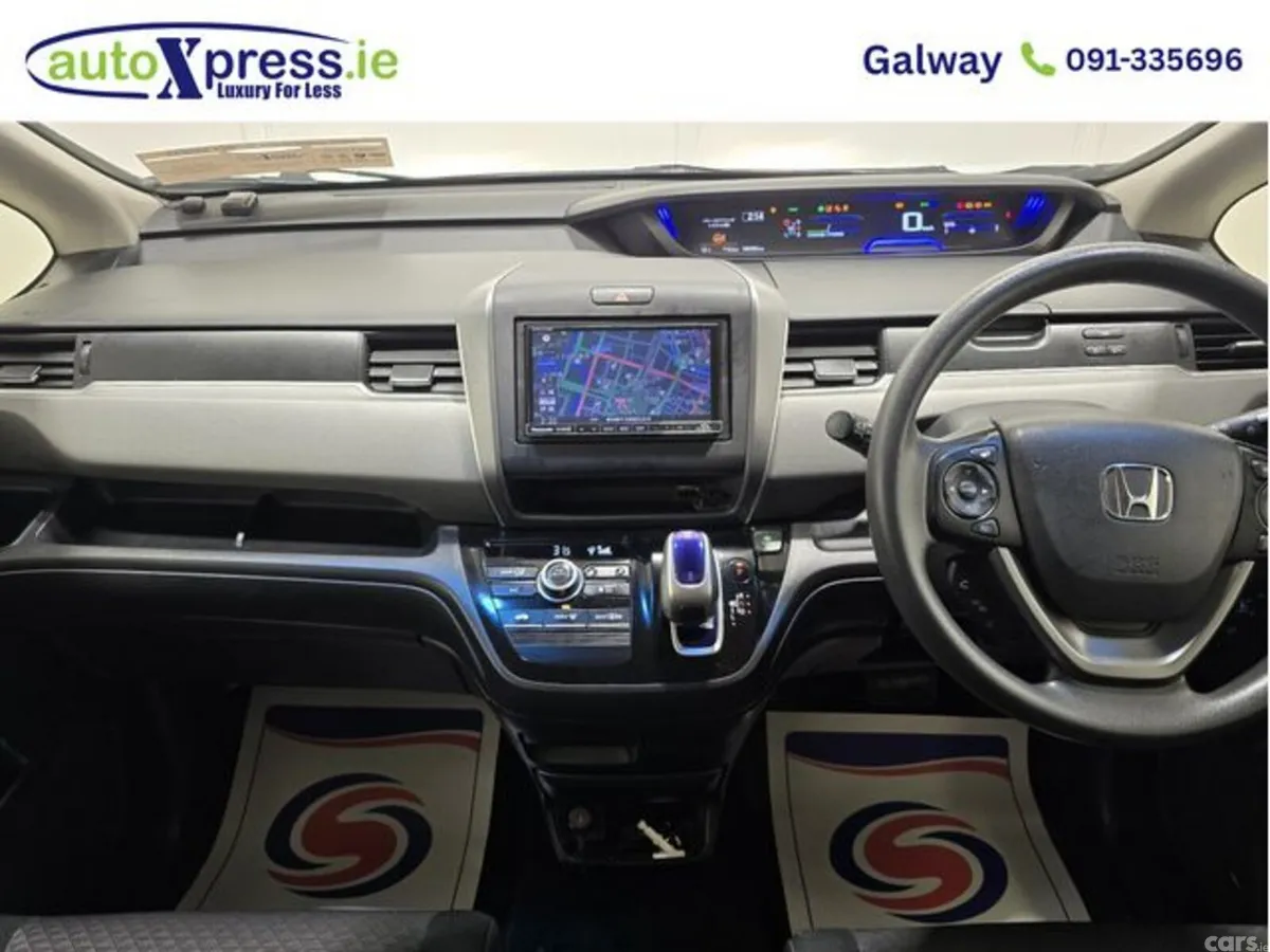 Honda Freed MPV, Petrol Hybrid, 2016, White