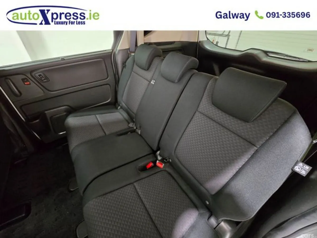 Honda Freed MPV, Petrol Hybrid, 2016, White