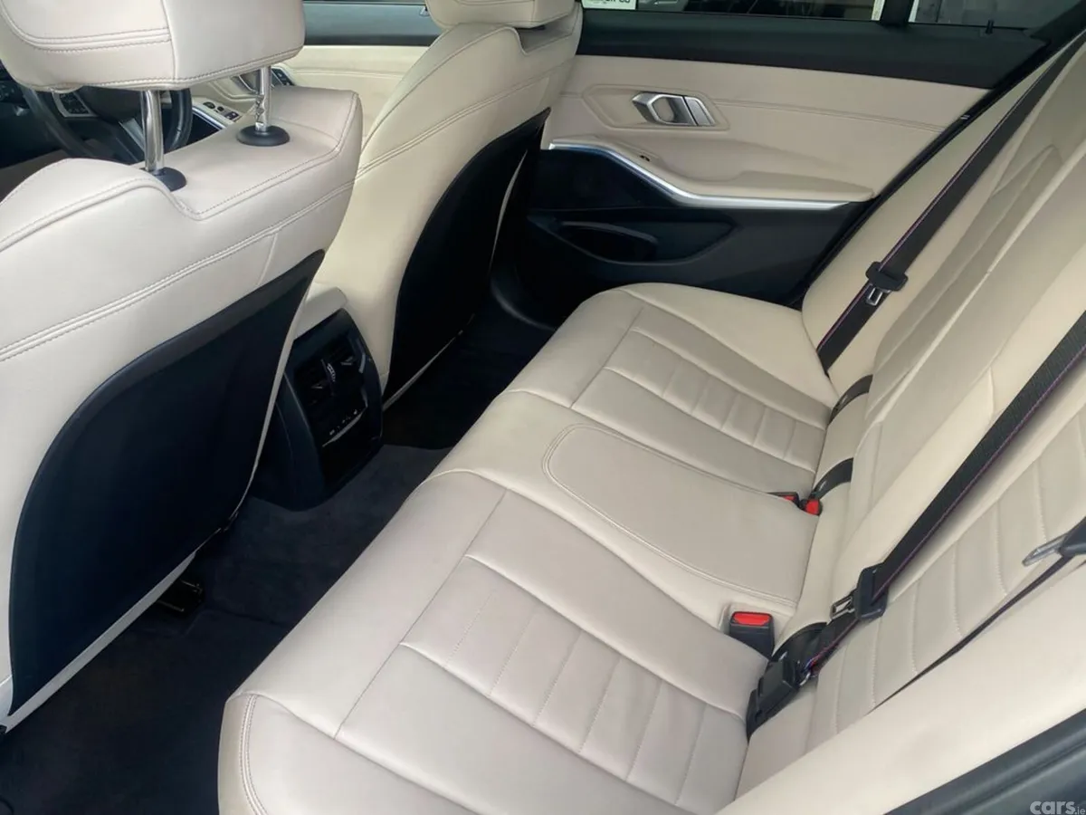 BMW 3-Series Saloon, Petrol Plug-in Hybrid, 2022, Grey
