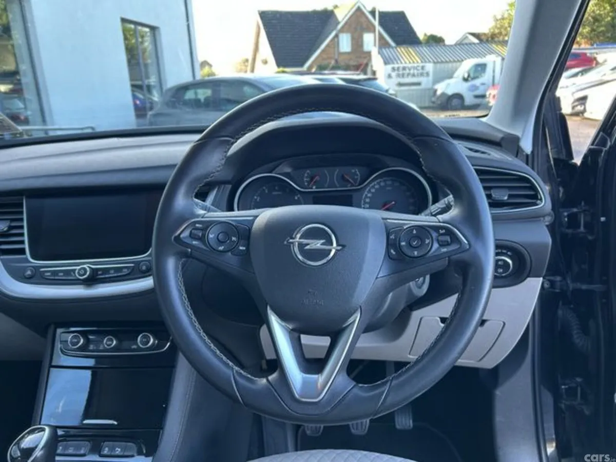 Opel Grandland X MPV, Petrol, 2019, Black