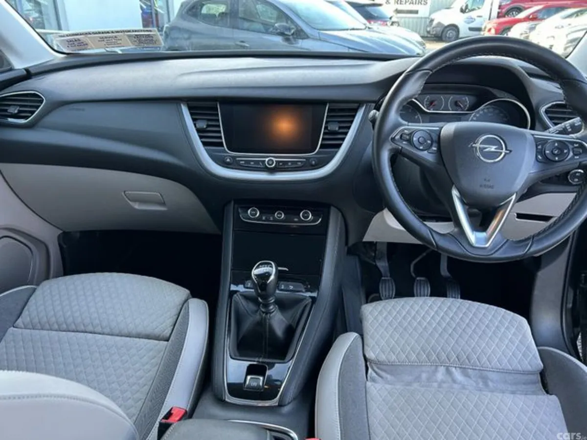 Opel Grandland X MPV, Petrol, 2019, Black