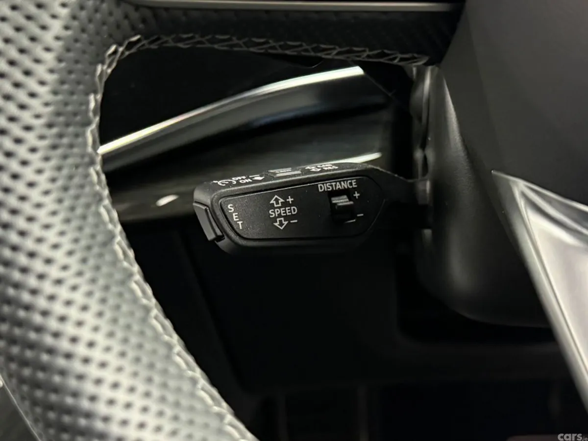 Audi Q8 SUV, Petrol Plug-in Hybrid, 2026, Blue