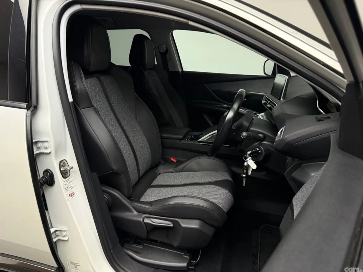 Peugeot 3008 SUV, Diesel, 2019, White