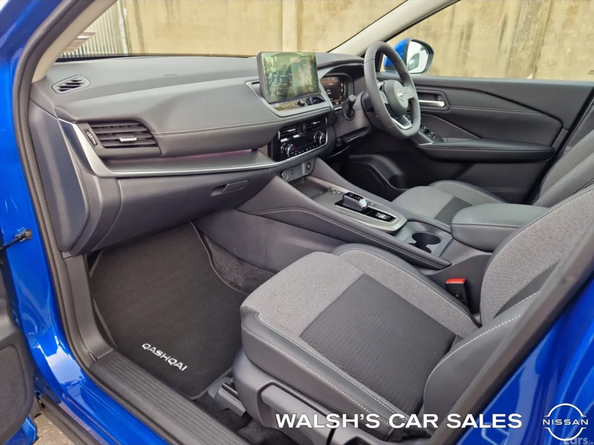 Nissan Qashqai SUV, Petrol Hybrid, 2026, Blue