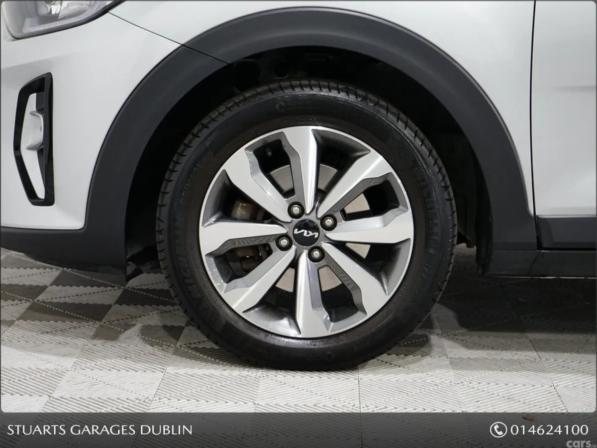 Kia Stonic Estate, Petrol, 2022, Silver