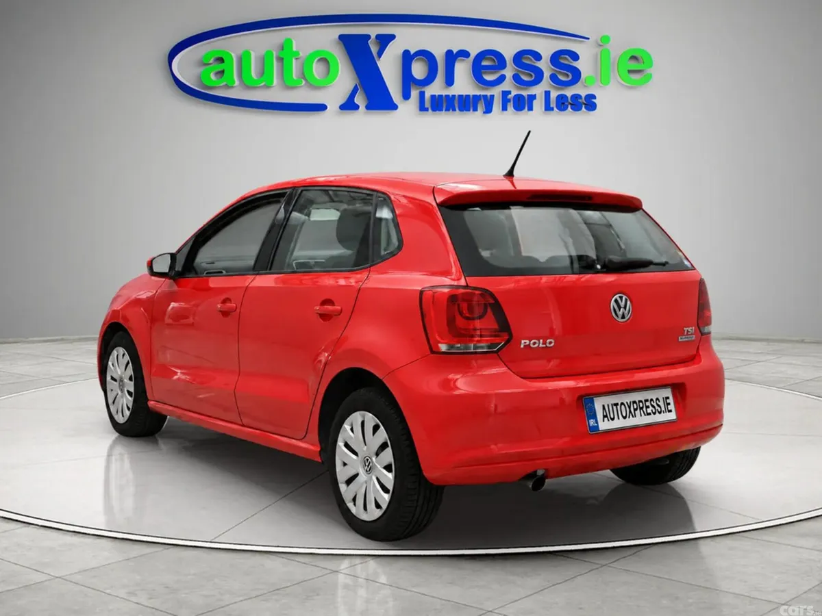 Volkswagen Polo Hatchback, Petrol, 2014, Red