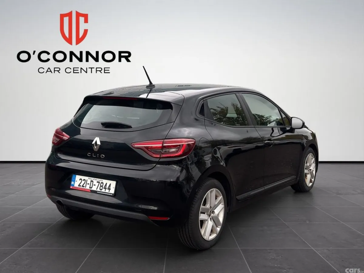 Renault Clio Hatchback, Petrol, 2022, Black