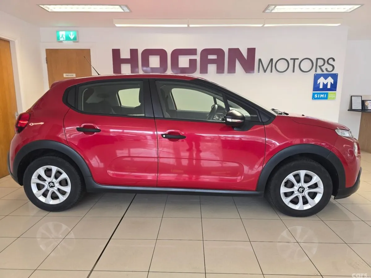 Citroen C3 Hatchback, Petrol, 2018, Red