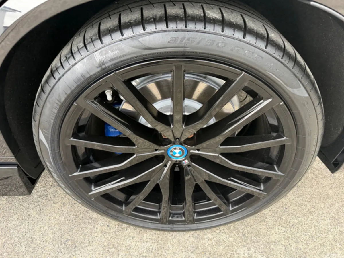 BMW X5 SUV, Petrol Plug-in Hybrid, 2024, Black