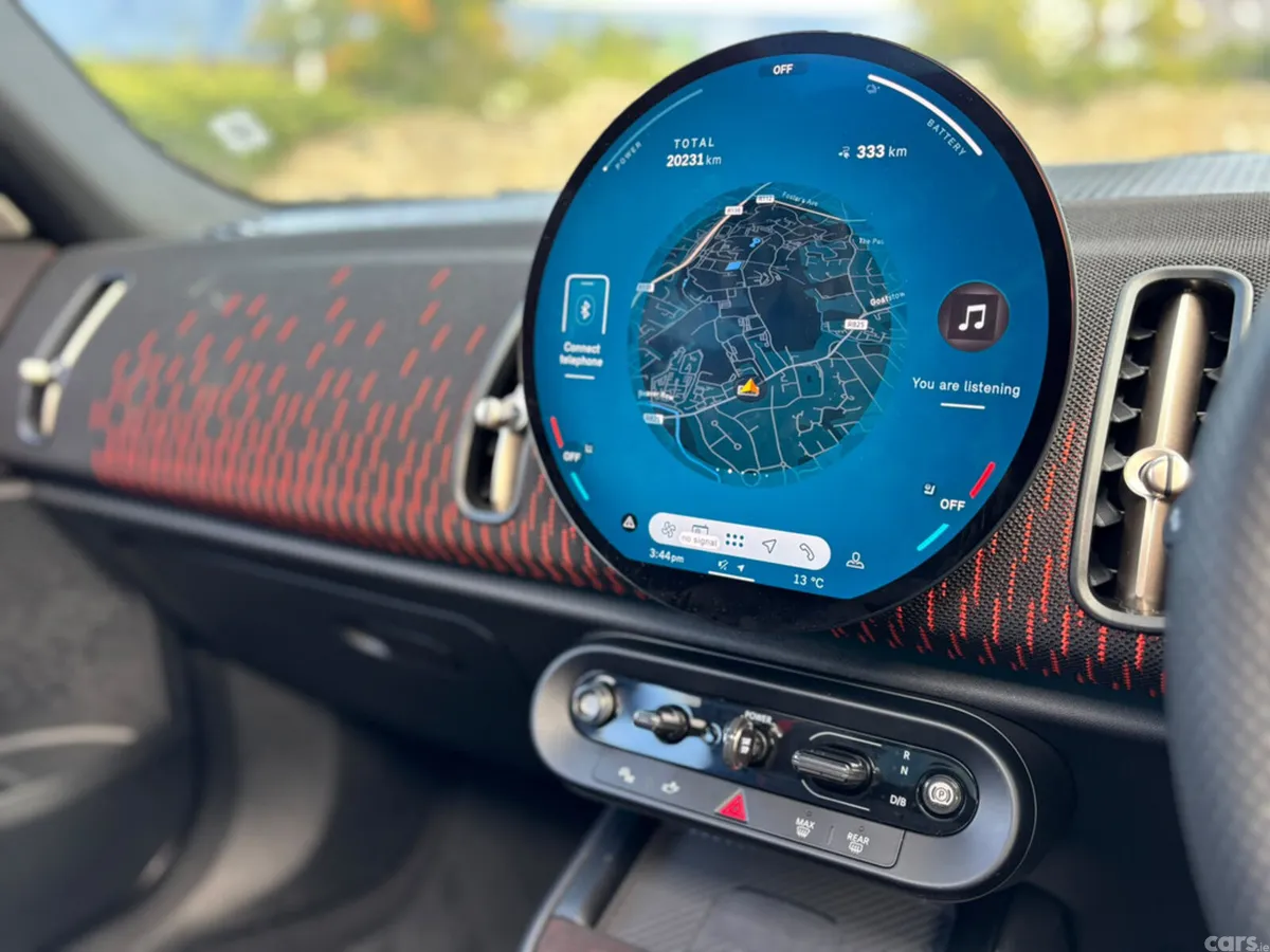Mini Countryman Hatchback, Electric, 2024, Red