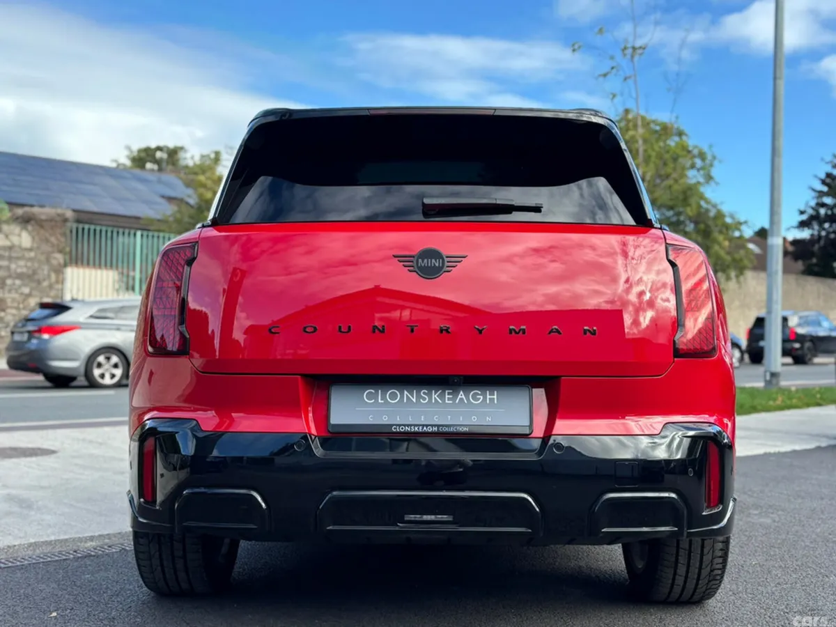 Mini Countryman Hatchback, Electric, 2024, Red