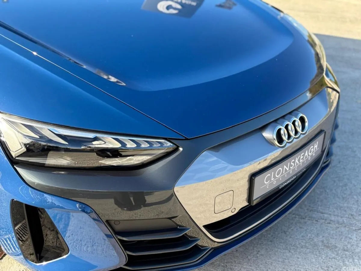 Audi e-tron GT Coupe, Electric, 2024, Blue