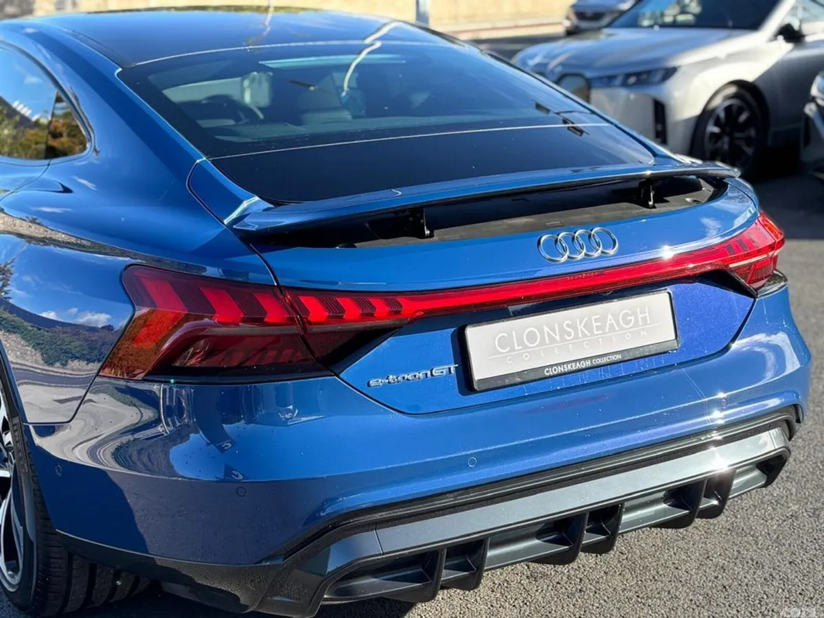 Audi e-tron GT Coupe, Electric, 2024, Blue