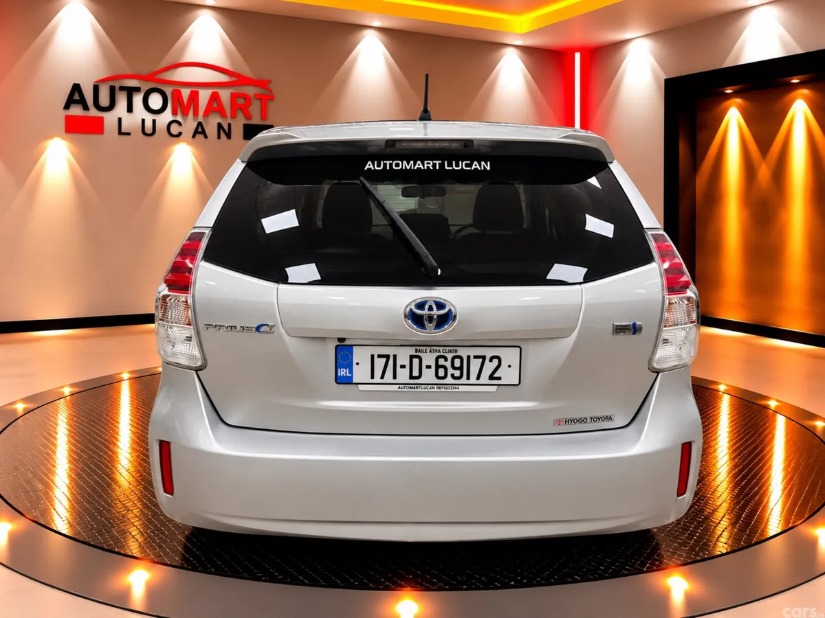 Toyota Prius MPV, Petrol Hybrid, 2017, Silver