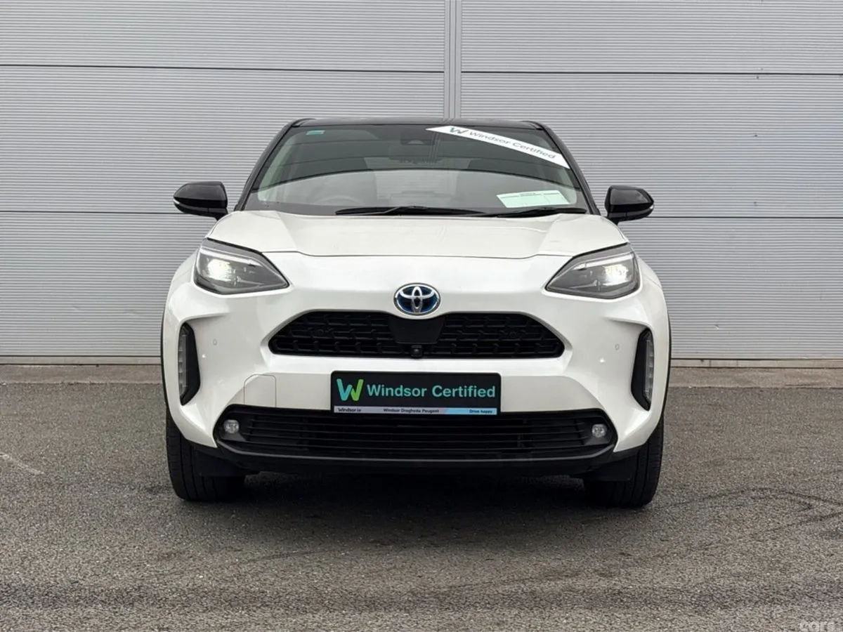 Toyota Yaris Cross SUV, Petrol Hybrid, 2021, White