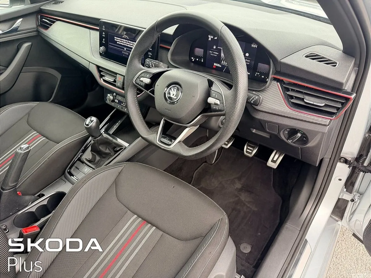 Skoda Kamiq Hatchback, Petrol, 2024, Grey