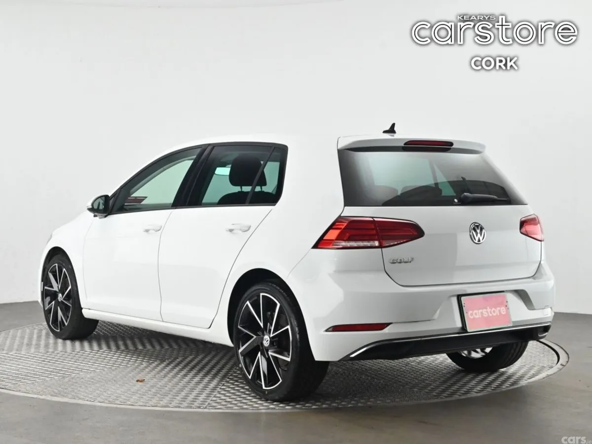 Volkswagen Golf Hatchback, Petrol, 2019, White