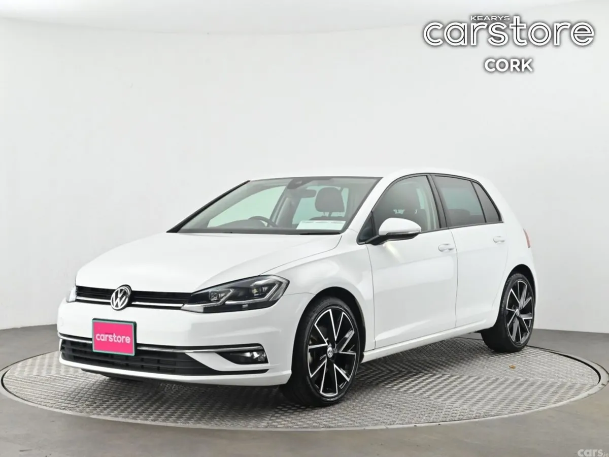 Volkswagen Golf Hatchback, Petrol, 2019, White