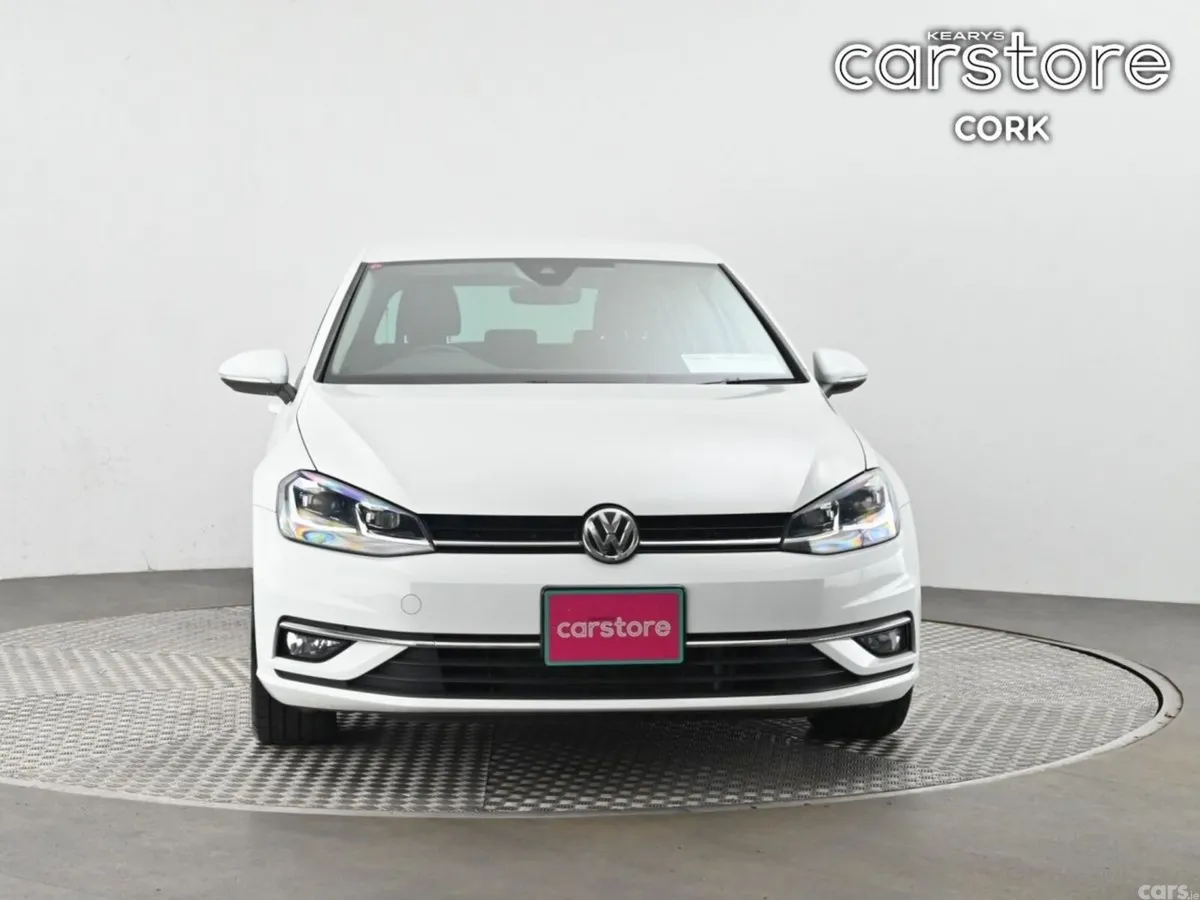 Volkswagen Golf Hatchback, Petrol, 2019, White