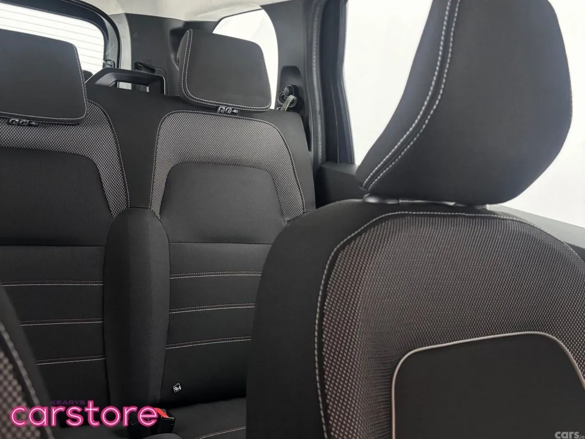 Dacia Jogger Estate, Petrol, 2023, Grey