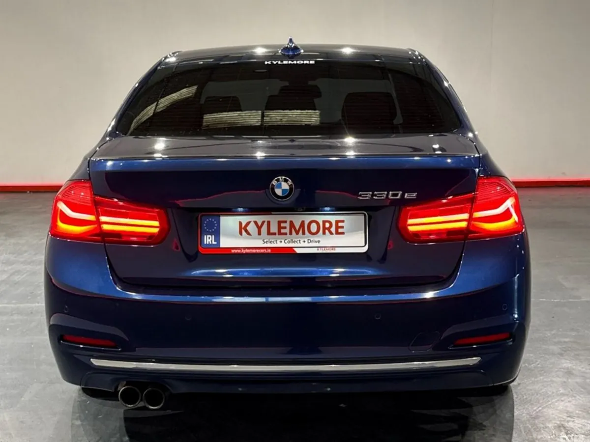 BMW 3-Series Saloon, Petrol Plug-in Hybrid, 2018, Blue